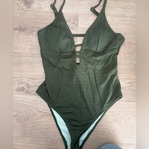 Cupshe Olive Green One Piece Swimsuit NWT Ribbed Cutout Strappy L